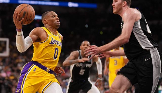 GGBET电竞投注-牺牲与无私 康利助推爵士能给韦少带来什么启发?